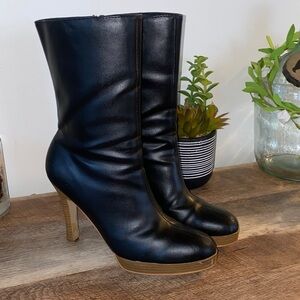 Wild Diva Black Heeled Boots Size 7